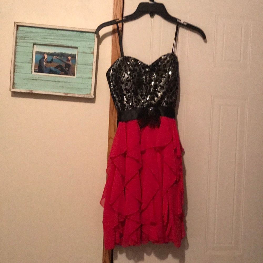 Jody Kristopher Strapless size 3 short prom dress